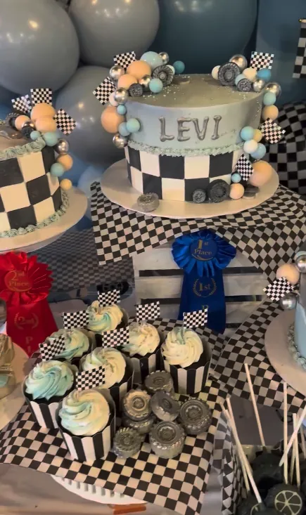 Kids birthday party decor